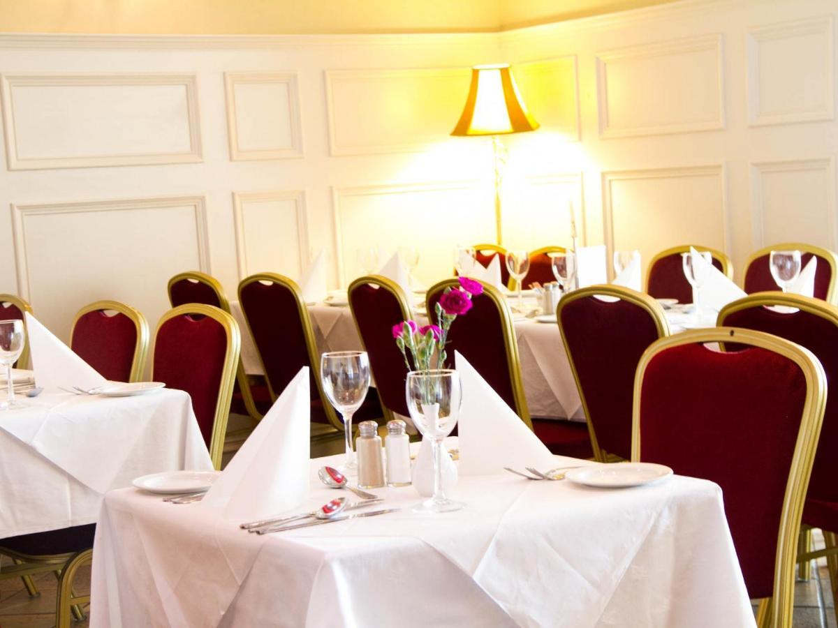 The Ryandale Inn Dungannon Bagian luar foto