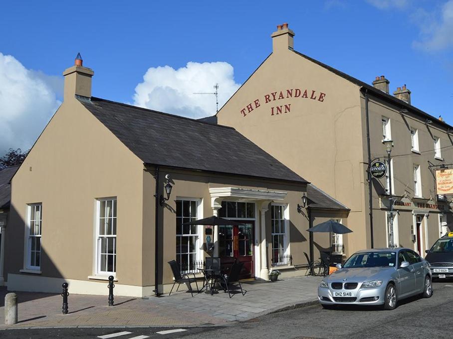 The Ryandale Inn Dungannon Bagian luar foto