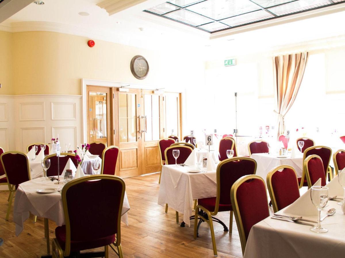 The Ryandale Inn Dungannon Bagian luar foto
